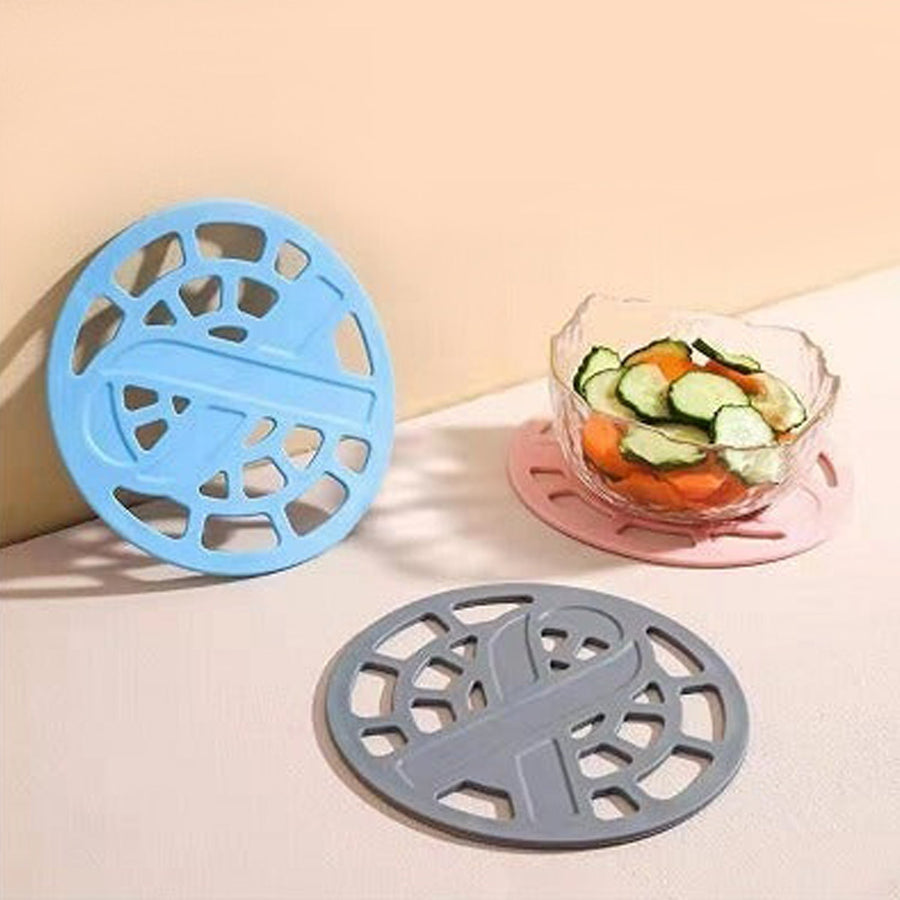 1Pc Silicone Fancy Coaster holding bowls and utensils including all kitchen purposes.